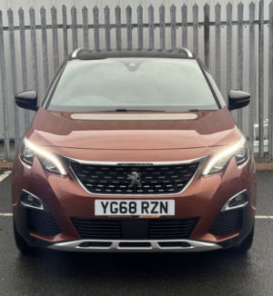 2018 Peugeot 3008 Gt Line Premium 1.5 Hdi in Bronze — image 3