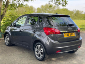 2017 Kia Venga 1.6 Crdi 3 Euro 6 (s/s) 5dr in Silver — image 5