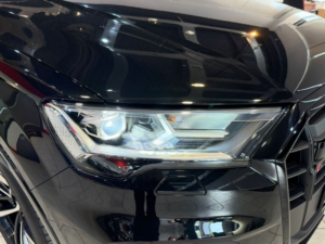 2023 Audi Sq7 4.0 Tfsi V8 Black Edition in Black — image 4