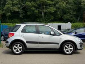 2009 Suzuki Sx4 1.6 16v Glx SUV 5dr Petrol Auto Euro 4 (106 Ps) in Silver — image 4