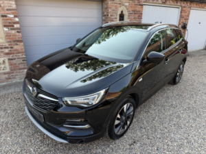 2020 Vauxhall Grandland X 1.5 Turbo D Sri Nav in Black — image 2