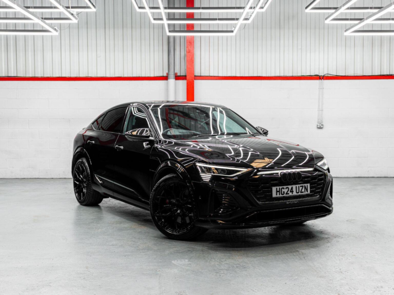 2024 Audi Sq8 E-Tron Black Edition Sportback Auto Quattro 5dr 114kwh (11kw Charger) in Black — image 1