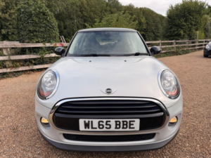 2015 MINI Hatch 1.5 Cooper D Euro 6 (s/s) 3dr in Silver — image 4