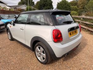 2015 MINI Hatch 1.5 Cooper D Euro 6 (s/s) 3dr in Silver — image 6