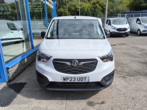 2023 Vauxhall Combo 1.5 Turbo D 2300 Prime Panel Van 5dr Diesel Manual L1 H1 Euro 6 100 Ps in White — image 3