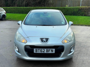 2012 Peugeot 308 1.6 E-Hdi Active Egc Euro 5 (s/s) 5dr in Silver — image 4