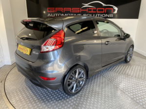 2016 Ford Fiesta 1.0 T Ecoboost St-Line in Grey — image 5