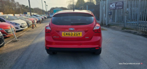 2013 Ford Focus 1.0 T Ecoboost Zetec Navigator in Red — image 4
