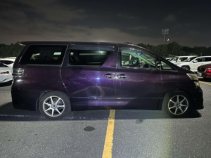 2011 Toyota Vellfire 3.5 V6 3.5z G Edition 5dr 7 Seats in Purple — image 2