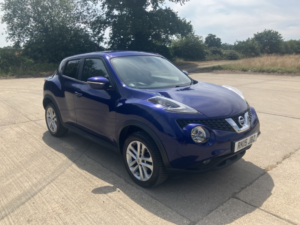 2015 Nissan Juke 1.6 Acenta Premium Automatic in Blue — image 2