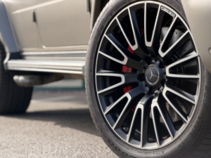 2025 Mercedes-Benz G Class 4.0 G63 V8 Biturbo Mhev Amg Magno Edition in Grey — image 4
