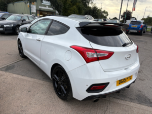 2015 Hyundai I30 1.6 T-Gdi Turbo Hatchback 3dr Petrol Manual Euro 6 (186 Ps) in White — image 3