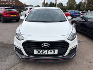 2015 Hyundai I30 1.6 T-Gdi Turbo Hatchback 3dr Petrol Manual Euro 6 (186 Ps) in White — image 5