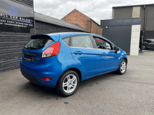 2013 Ford Fiesta 1.3 Zetec in Blue — image 3