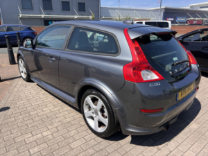 2011 Volvo C30 1.6 D2 R-Design in Grey — image 4