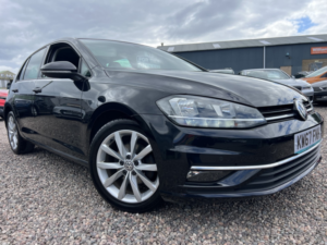 2018 Volkswagen Golf 1.6 Tdi Bluemotion Tech Gt in Black — image 3