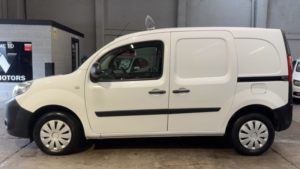 2016 Renault Kangoo 1.5 Ml19 Dci 75 Business Diesel White 5dr No Vat+work Ready+dab in White — image 2