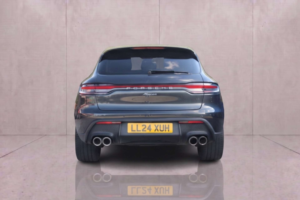 2024 Porsche Macan 2.0 Macan Semi-Auto 4WD 5dr in Grey — image 6