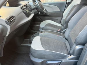 2014 Citroen C4 Picasso 1.6 E-Hdi Airdream Vtr+ Etg6 Euro 5 (s/s) 5dr in Grey — image 4