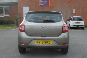 2013 Dacia Sandero 0.9 Tce Laureate Euro 5 5dr in Beige — image 5