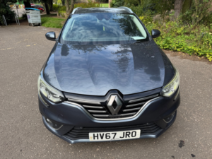2017 Renault Megane 1.5 Dci Dynamique S Nav Sport Tourer 5dr Diesel Manual Euro 6 (s/s) (110 Ps) in Grey — image 3