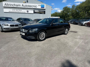 2015 Mercedes-Benz C Class 2.0 C200 Se (executive) G-Tronic+ Euro 6 (s/s) 4dr in Black — image 4