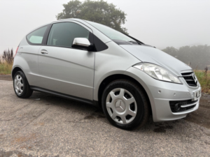 2009 Mercedes-Benz A Class 1.5 A150 Classic Se CVT 3dr in Silver — image 3
