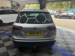 2016 Volkswagen Tiguan 2.0 Tdi Bluemotion Tech Se Navigation in Silver — image 6