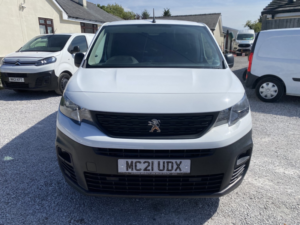 2021 Peugeot Partner 1.5 Bluehdi 1000 Professional in White — image 4
