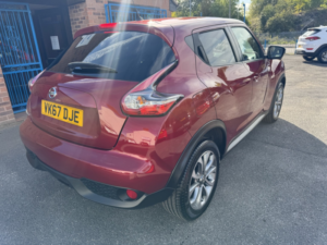 2017 Nissan Juke 1.2 Dig-T Tekna in Red — image 6