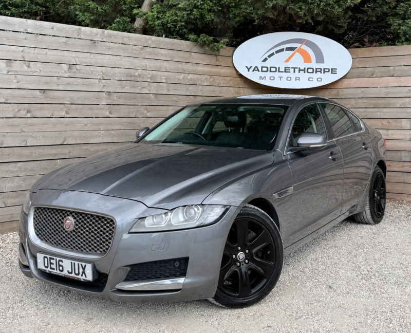 2016 Jaguar Xf 2.0 D Portfolio in Grey — image 1