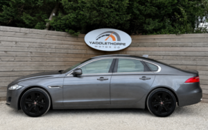 2016 Jaguar Xf 2.0 D Portfolio in Grey — image 2