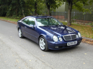2000 Mercedes-Benz Clk