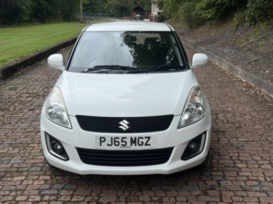 2015 Suzuki Swift 1.2 Sz3 in White — image 3