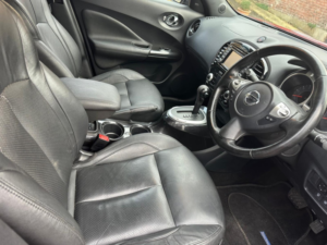 2018 Nissan Juke 1.6 Tekna in Red — image 5