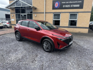 2025 Nissan Qashqai 1.3 Dig-T Mhev Acenta Premium in Red — image 2
