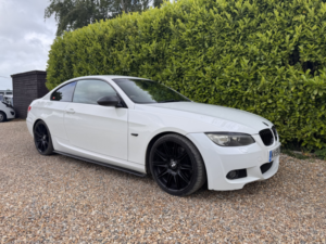 2009 BMW 3 Series 3.0 330d M Sport Highline Coupe in White — image 3