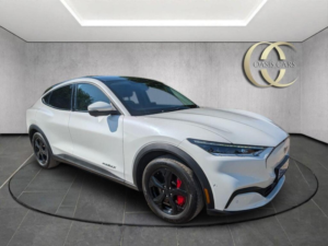 2021 Ford Mustang Mach-E Extended Range 91kwh 5dr in White — image 2