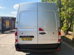 2023 Renault Master 2.3 Dci 35 Business+ Fwd Mwb Medium Roof Euro 6 4dr in Grey — image 6