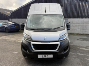 2023 Peugeot Boxer 2.2 Bluehdi 335 Professional Premium + L3 H3 Euro 6 (s/s) 5dr in Grey — image 5