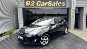 2013 Ford Focus 1.6 Zetec Powershift Euro 5 5dr in Black — image 5