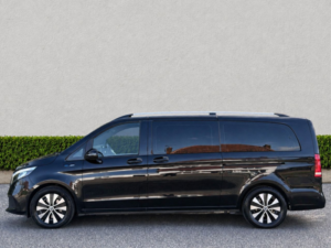2021 Mercedes-Benz Eqv Eqv 300e 90kwh Sport MPV 5dr Electric Auto (204 Ps) in Black — image 4