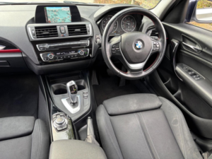 2017 BMW 1 Series 2.0 118d Sport Auto Euro 6 (s/s) 5dr in Silver — image 2