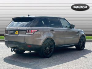 2016 Land Rover Range Rover Sport 3.0 Range Rover Sport Hse Dynamic Sdv6 Auto 4WD 5dr in Brown — image 4