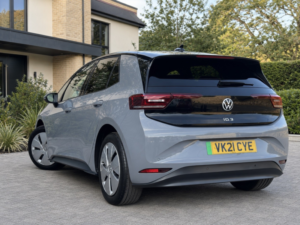 2021 Volkswagen Id.3 Pro Performance 58kwh Business in Grey — image 2