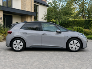 2021 Volkswagen Id.3 Pro Performance 58kwh Business in Grey — image 6