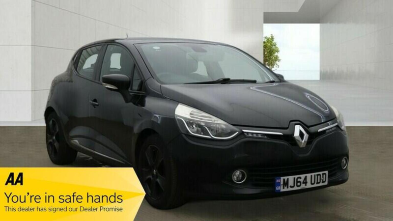 2014 Renault Clio 1.2 16v Dynamique Medianav Euro 5 5dr in Black — image 1