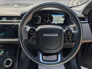 2020 Land Rover Range Rover Velar 2.0 D240 R-Dynamic Se Auto 4WD Euro 6 (s/s) 5dr in Grey — image 4
