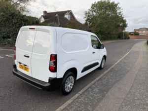2021 Citroen Berlingo 1.5 Bluehdi 650 Enterprise M in White — image 5