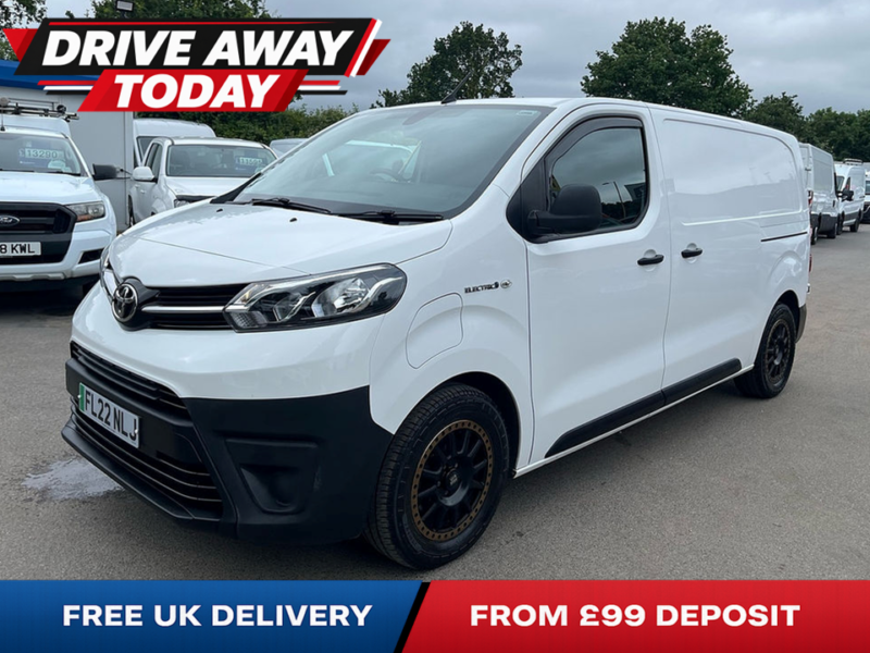 2022 Toyota Proace Icon - No Vat! — image 1